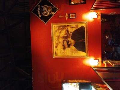 Cão Véio - Pinheiros