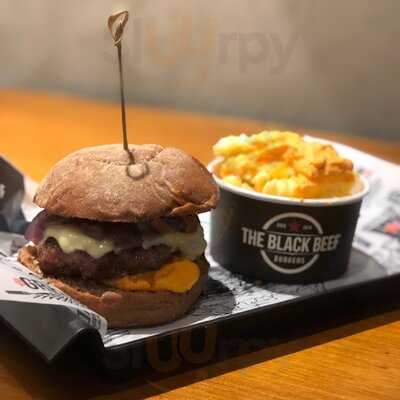 The Black Beef - Olegario Maciel