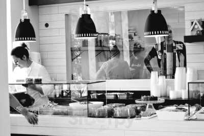 Ragú Rotisseria & Co.