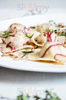 Ragú Rotisseria & Co.