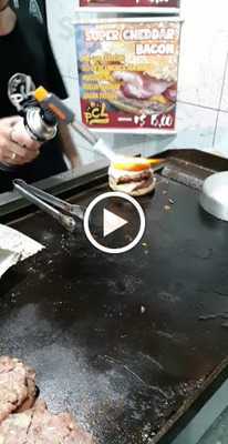 Pcl - Pão Com Linguiça