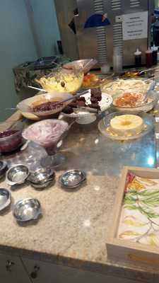 Tem Sabor Cafeteria E Restaurante