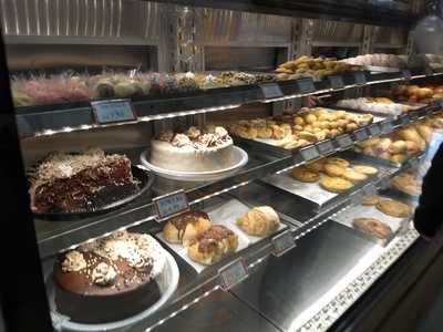 Tem Sabor Cafeteria E Restaurante