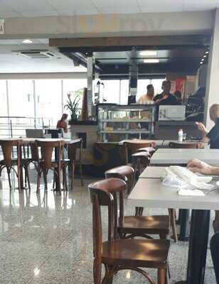 Stazione Cafe Jurere