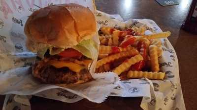 Frens Burger & Grill