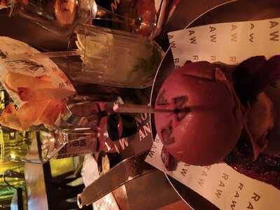 Raw Burger N Bar