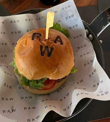 Raw Burger N Bar