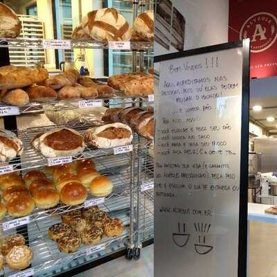 Alvéole Pães Artesanais