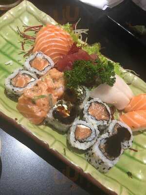 Toshiro Sushi Sta Cecilia
