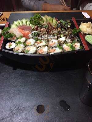 Sushi Lounge