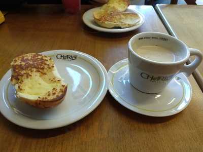 Charlot Casa De Paes E Doces