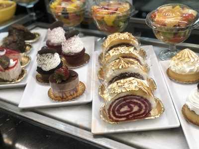 Charlot Casa De Paes E Doces