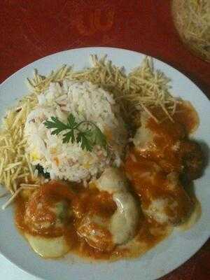 Mata Gato Espetinho E Pizzaria