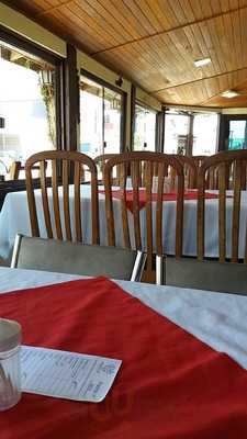 Maktub Restaurante Lounge Bar