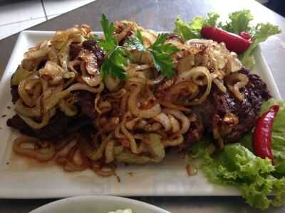 Dom Restaurante E Parrilla