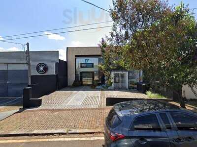 Maria Vai Cazoutras Lounge Bar