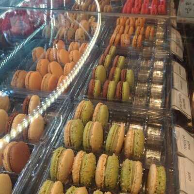 Paradis Macarons