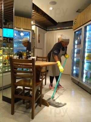 Mattina Café E Bistro