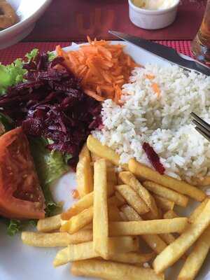 Mon Chateau Pousada Bistrô