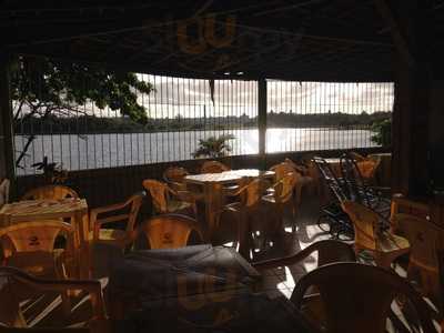 Churrascaria E Lanchonete Tres Geracoes