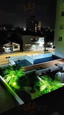 Cafeteria Divinu's Cafe