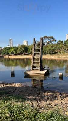 Restaurante Lago Das Rosas