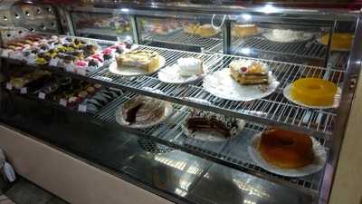 Confeitaria Mais Quindins