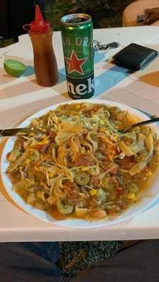 I B Pasteis Sanduicheria