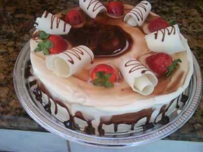 Chaguinha E Valmir Doces E Salgados