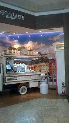 Bacio Di Latte - Shopping Center 3