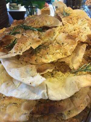 Elvira Coffee E Kitchen