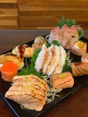 Ponkan Sushi