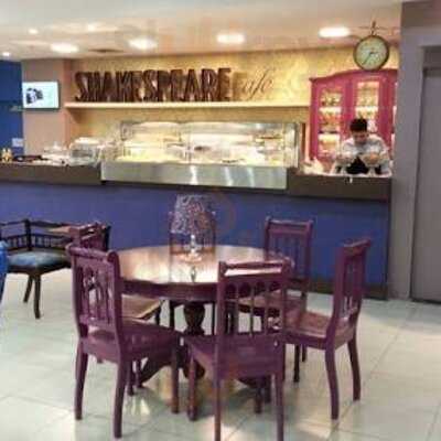 Shakespeare Café