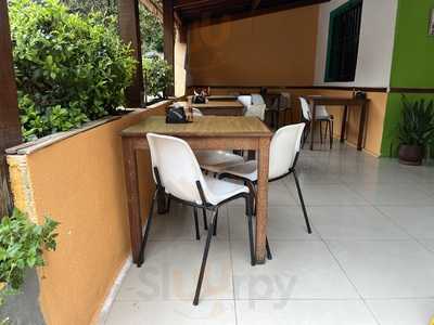 Quase Nada Restaurante