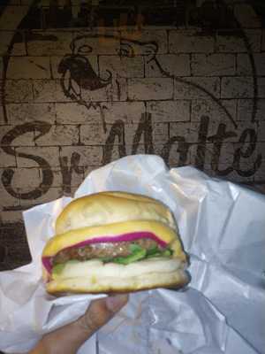 Haüs Kebabs & Sandwichies