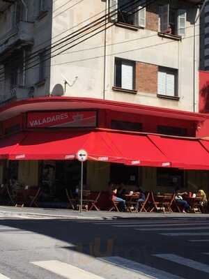 Valadares