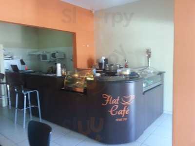 Flat Cafe