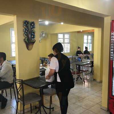 Amarenno Restaurante E Cafe