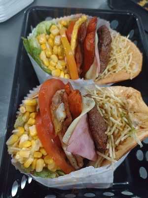 Sanduecheria Med Max