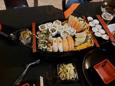 Banzai Sushi Bar