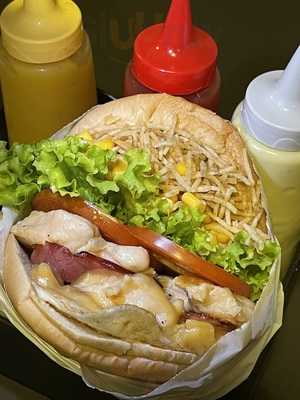 Mega Lanches