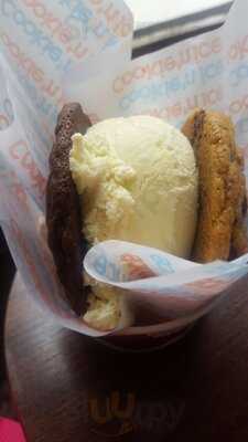 Cookie 'n Ice