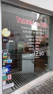 Esquina Sucos E Restaurante