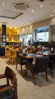 Padaria E Confeitaria Colonial