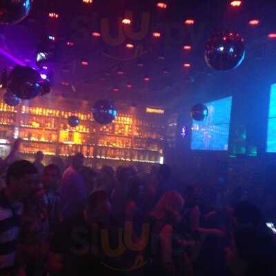 Akbar Lounge E Disco