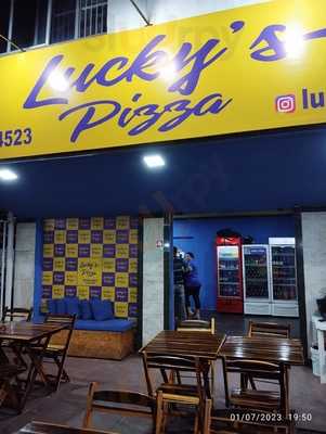 Lucky's Pizza