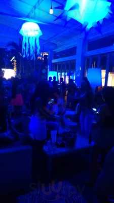 Bamboe Cafe - Restaurante Chill - Out