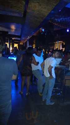 Bamboe Cafe - Restaurante Chill - Out