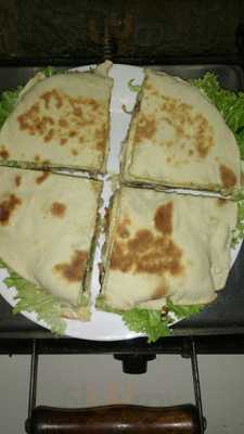 Restaurante E Pizzaria Rosa De Saron