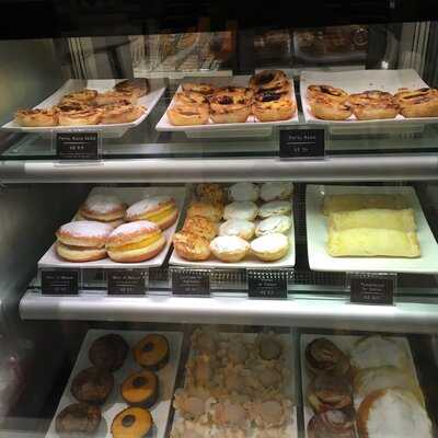 B.lem Portuguese Bakery